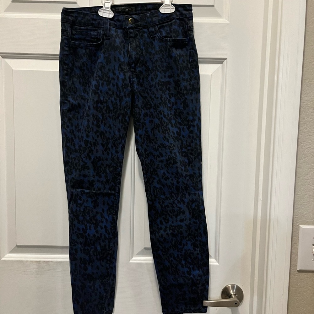Joe’s Jeans Blue Leopard Print Skinny Jeans – Bold & Chic 💙